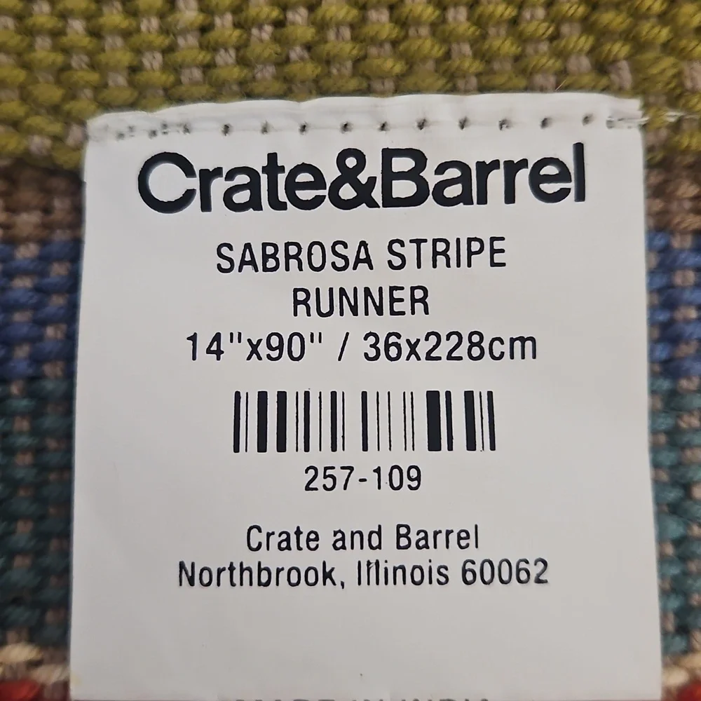 Crate&Barrel Multicolor Sabrosa Stripe Fringe Table Runner 4 Napkins Set